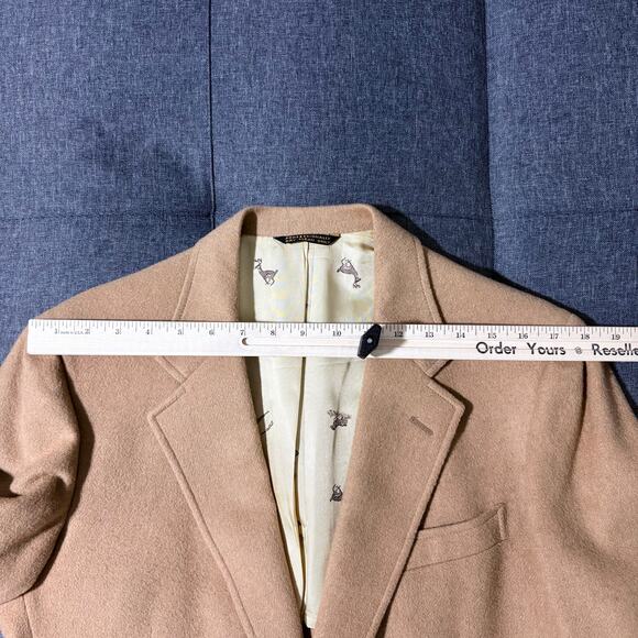 Vintage Cricketeer Sport Coat Men 42R* Tan Union Made In USA Wooden Buttons - Picture 4 of 9